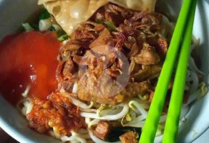 Mie Ayam Ceker Pak Sadim: Delicious Memories in Every Bite
